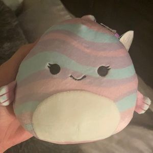 MARTINA SQUISHMALLOW